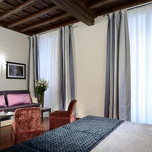 Guest house Frattina 122