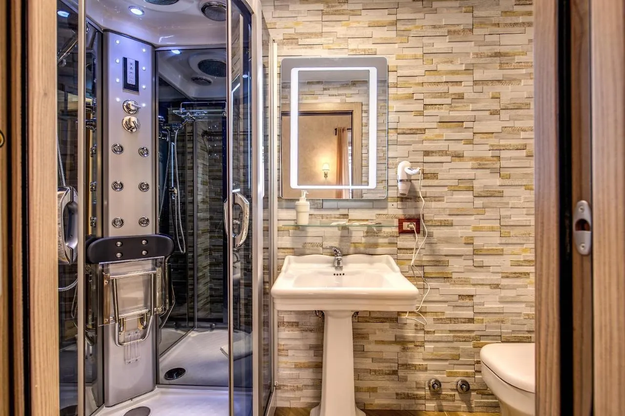 Amici Guesthouse Rzym 2*,
